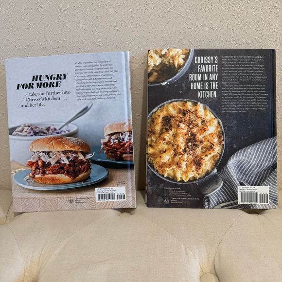 Chrissy Teigen Cravings Cookbook Bundle - Picture 6 of 6
